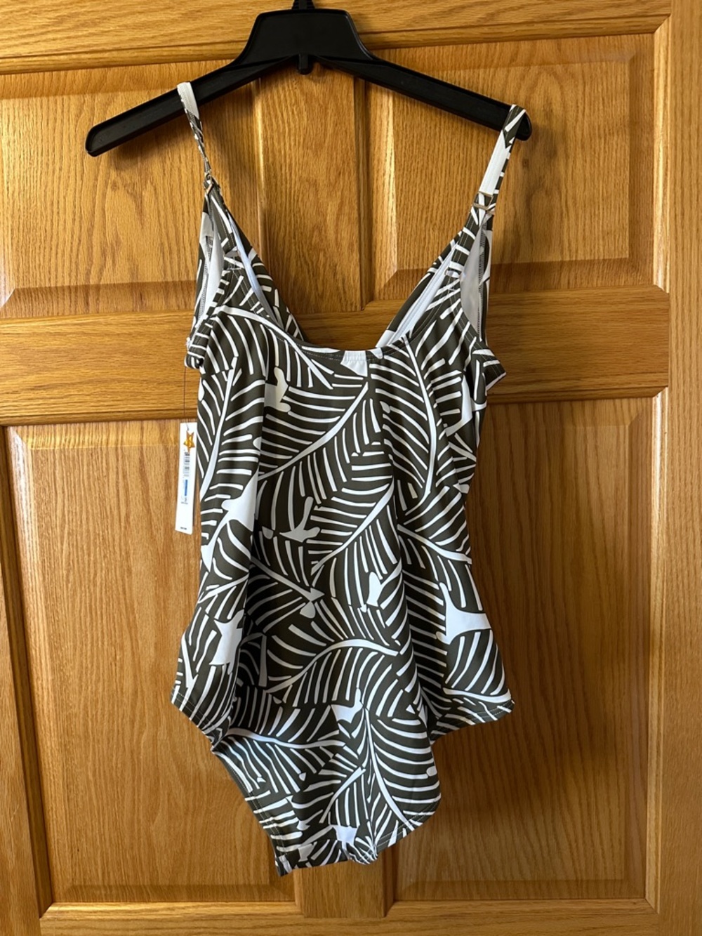 DKNY Olive Green & White Tropical-Leaf One-Piece Swimsuit - Picture 6 of 6